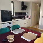 Apartment Luxury Fully Furnished Istanbul