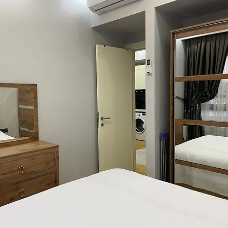 아파트 Luxury Fully Furnished