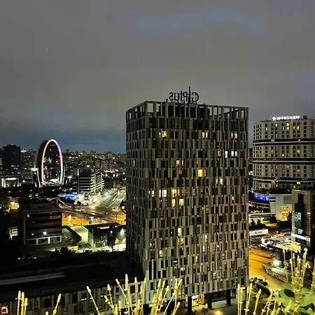 아파트 Luxury Fully Furnished